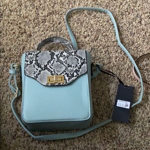 Crossbody bag